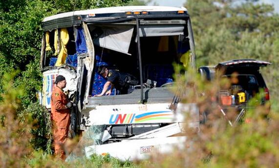 罗奇代尔发生车祸，6岁女孩被路虎揽胜撞到，在医院死亡