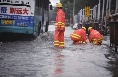 经过数周的暴雨，波多黎各官员扩大了紧急状态